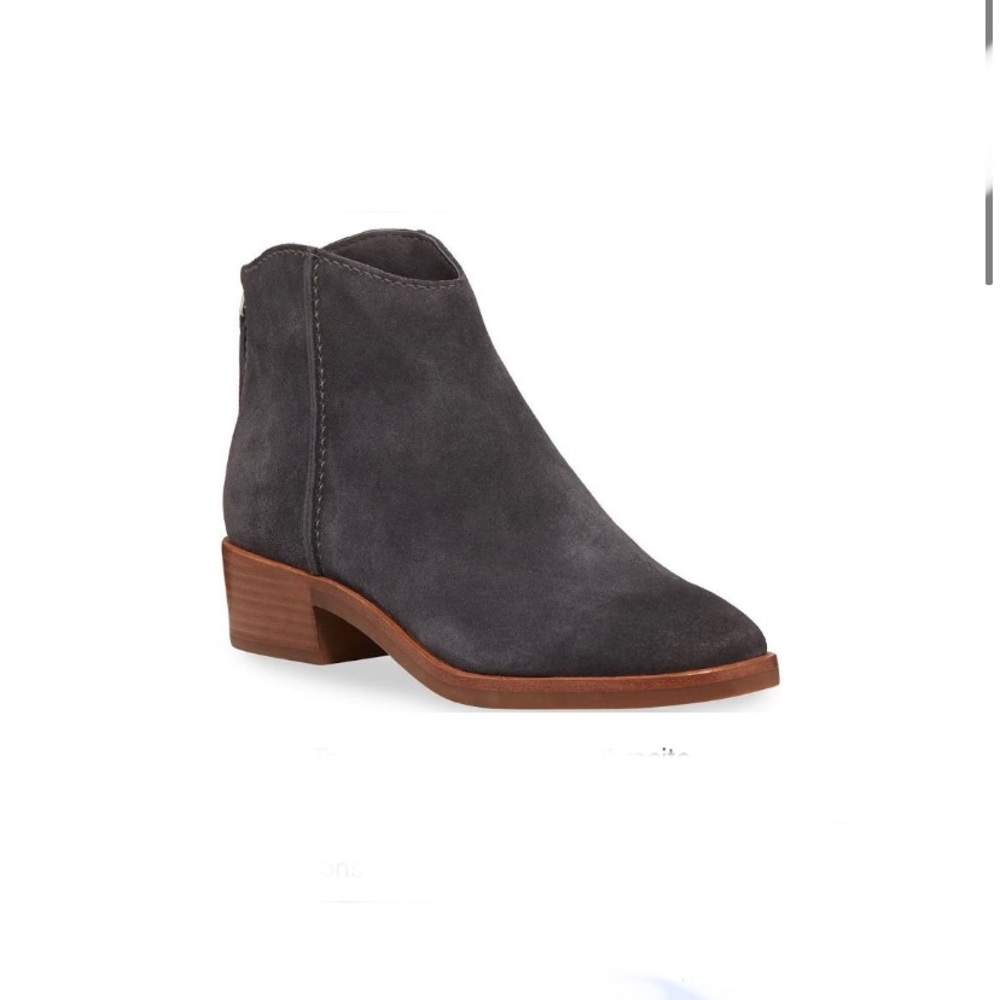 Dolce Vita Tanis Ankle Booties